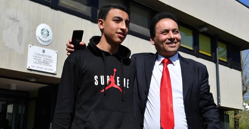Tinejdžer u Italiji spasio bus pun djece od otmičara, glumio da moli na arapskom